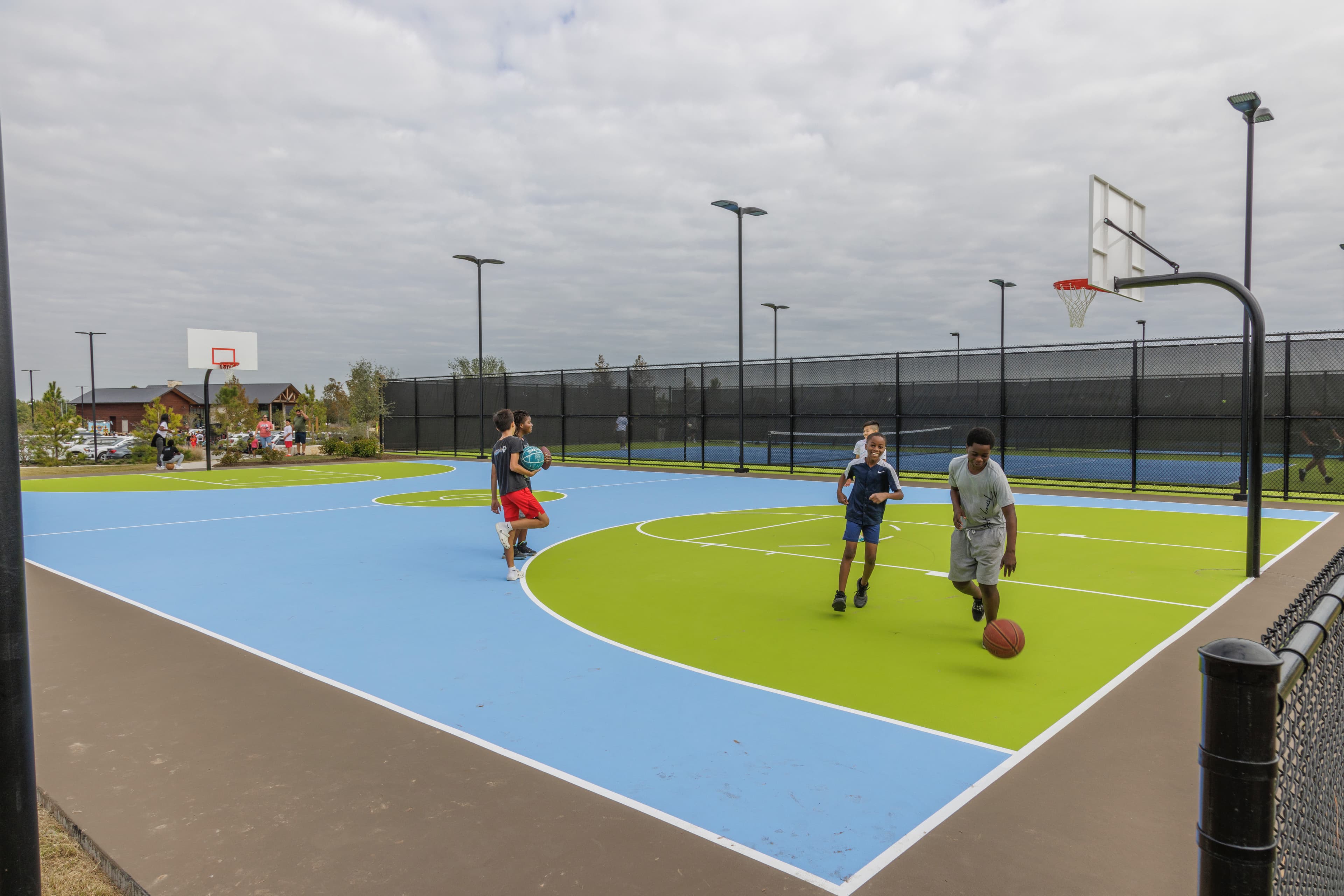 Creekside Basketball Court